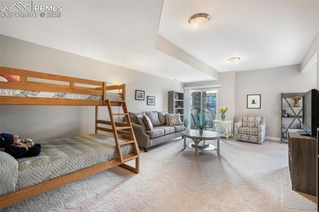 5798 Roy Heights