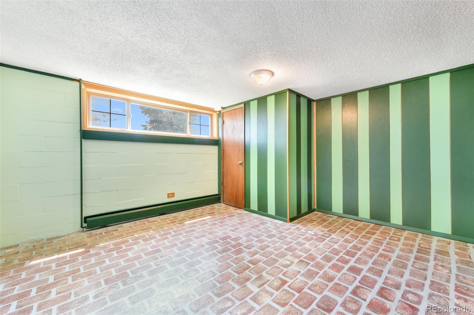 150 Columbine Road