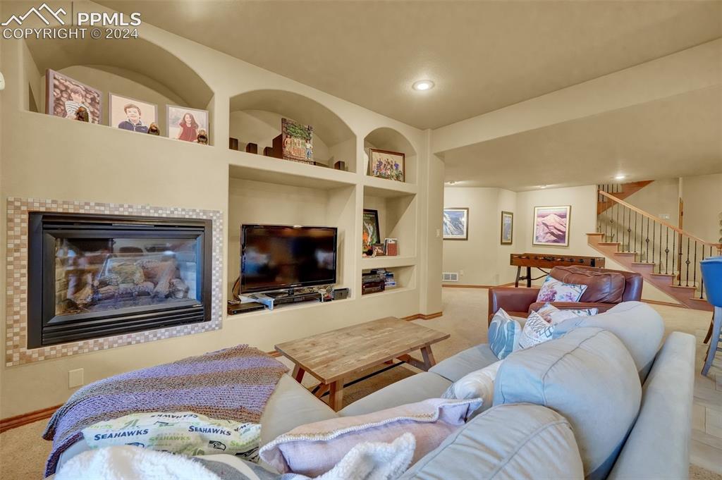 6930 Eagle Wing Drive