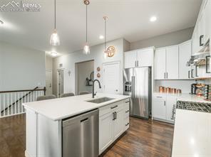 10082 Thrive Lane