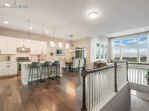 10082 Thrive Lane