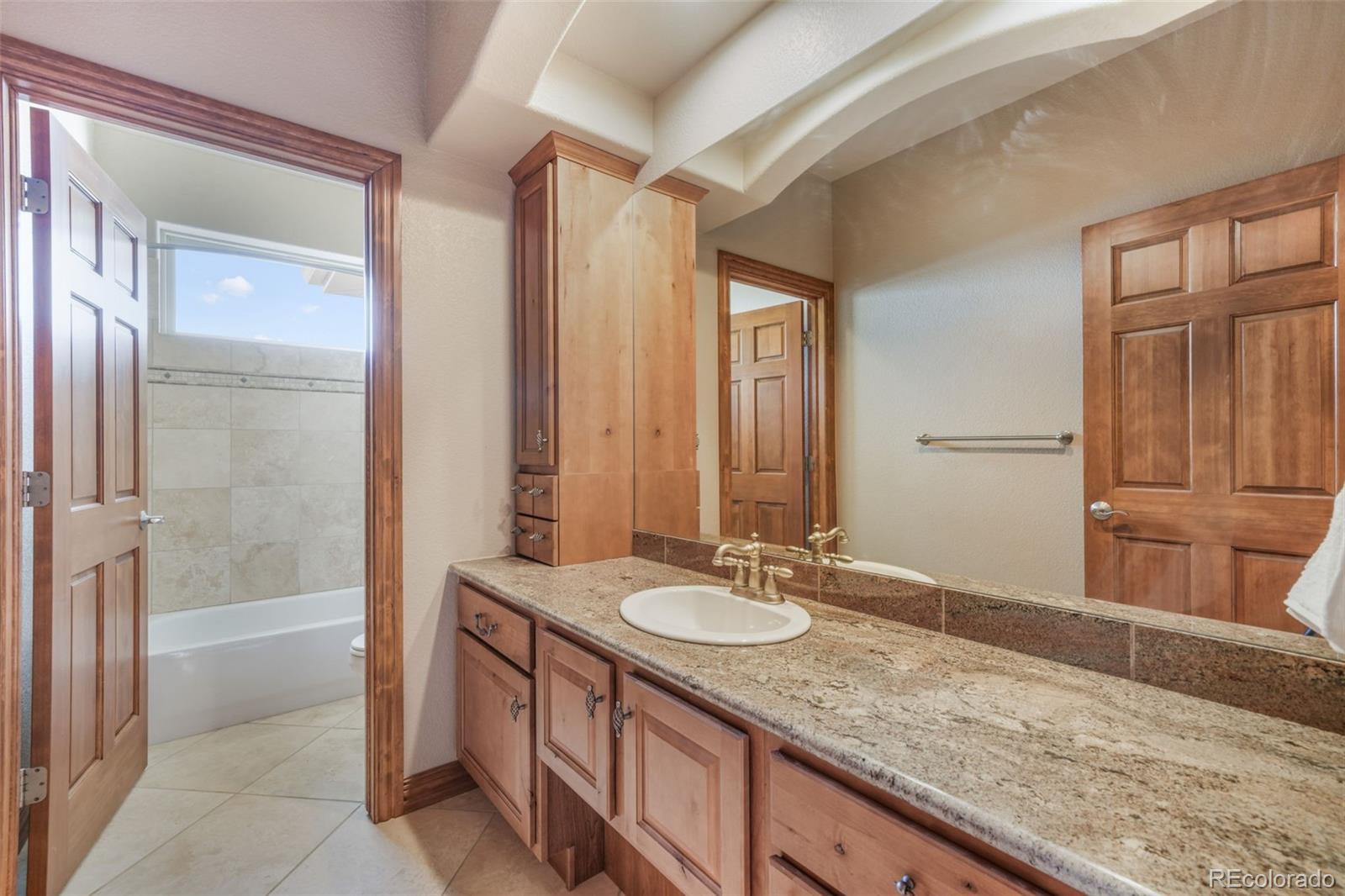 5441 Country Club Drive