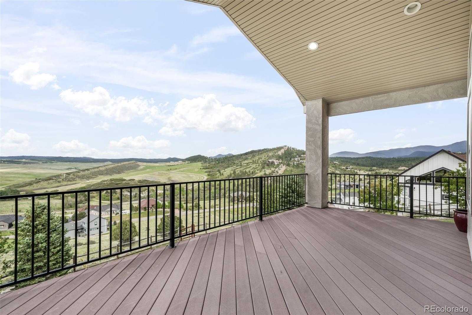 5441 Country Club Drive