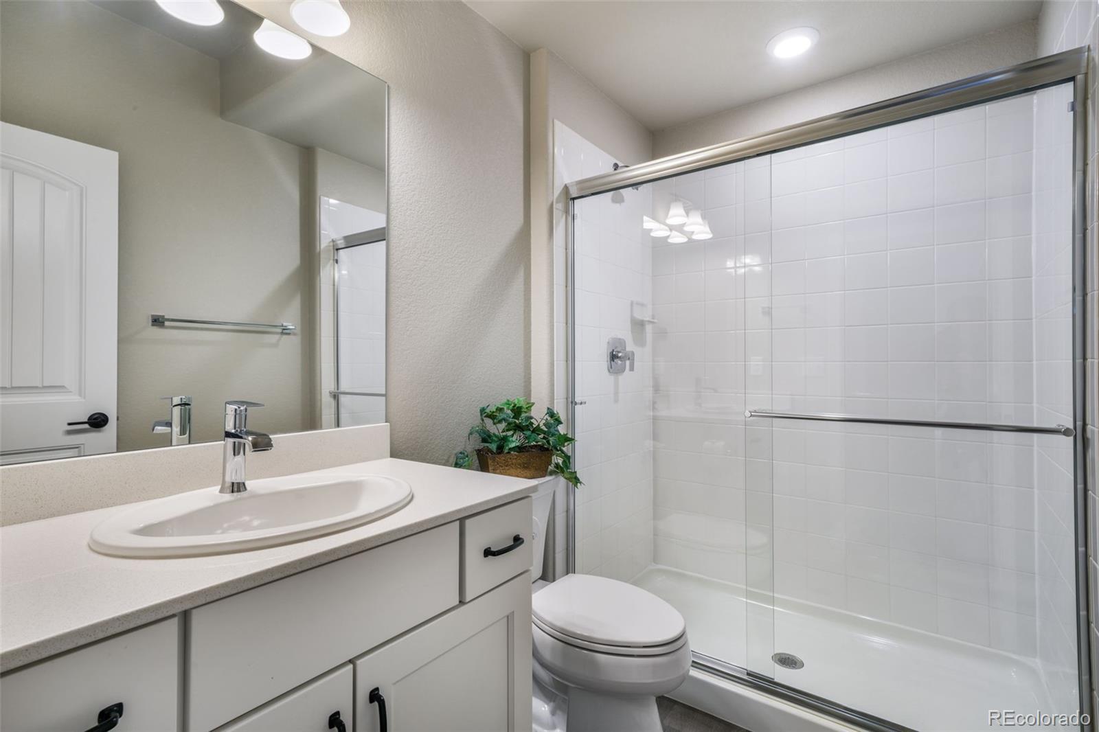 10104 Emerald Lake Lane