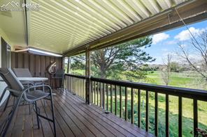 552 Lakewood Circle