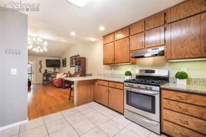 552 Lakewood Circle