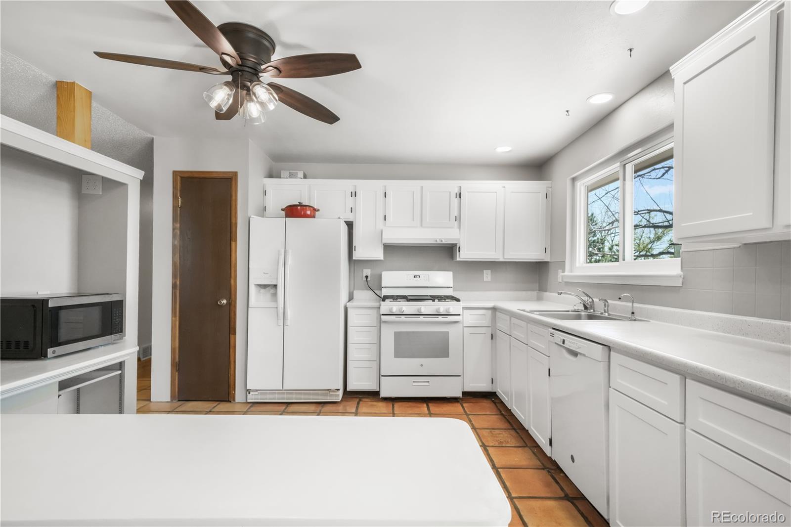 223 Saddlemountain Road