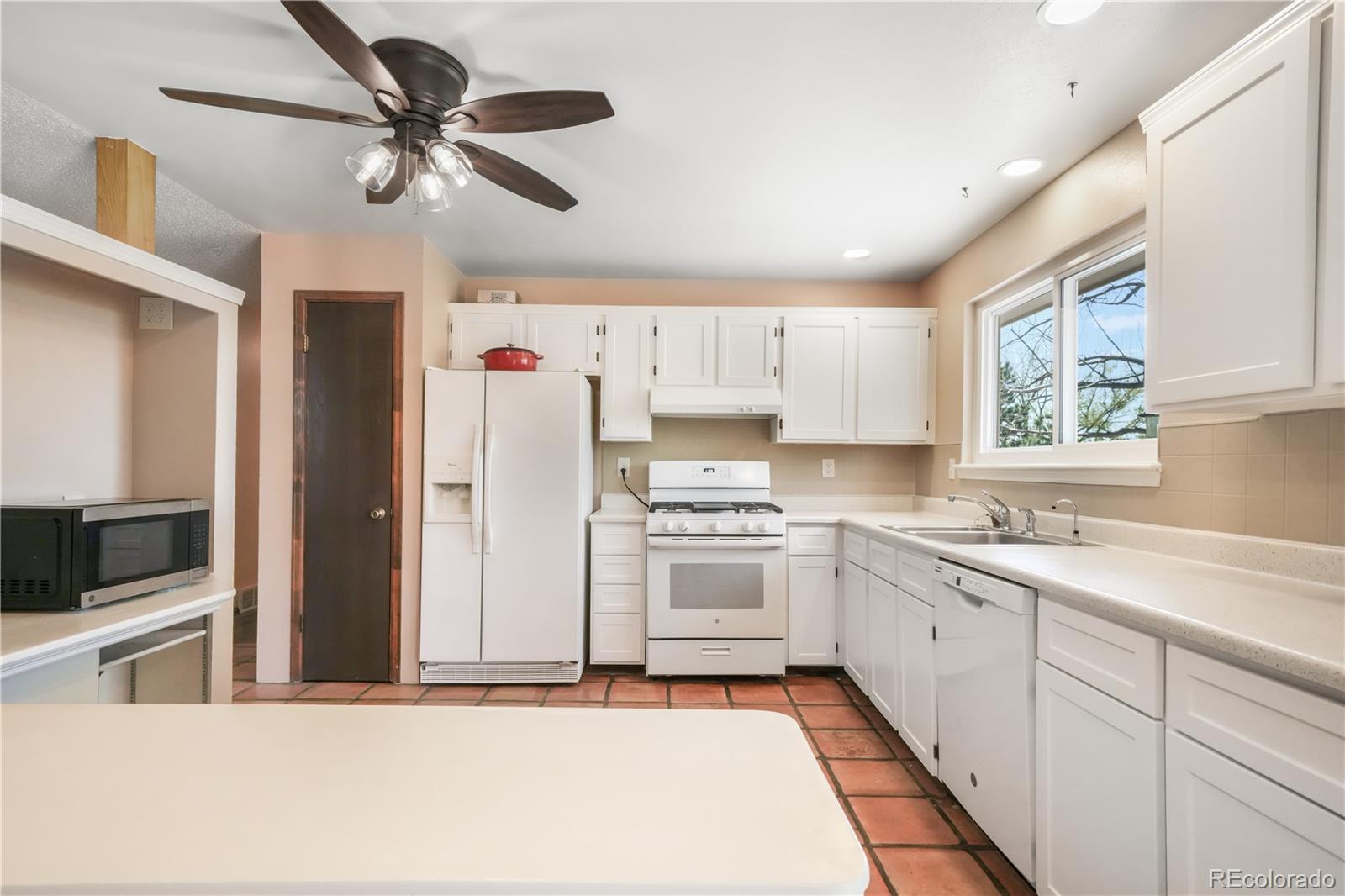 223 Saddlemountain Road