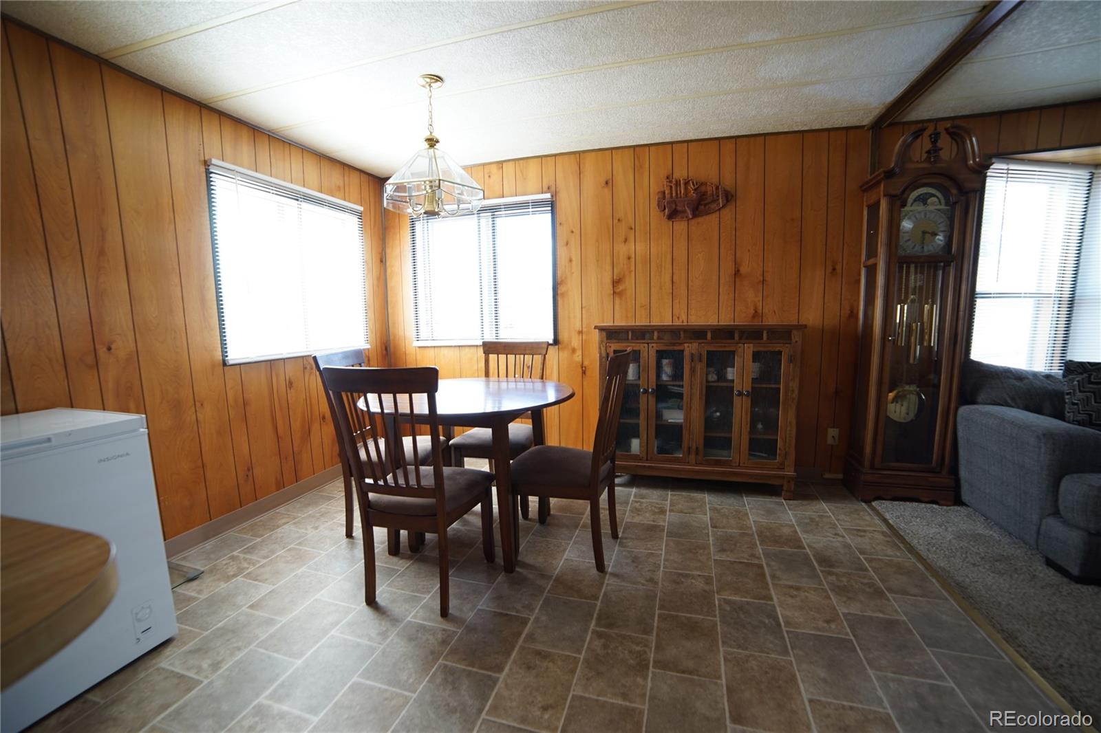 205 N Murray Boulevard