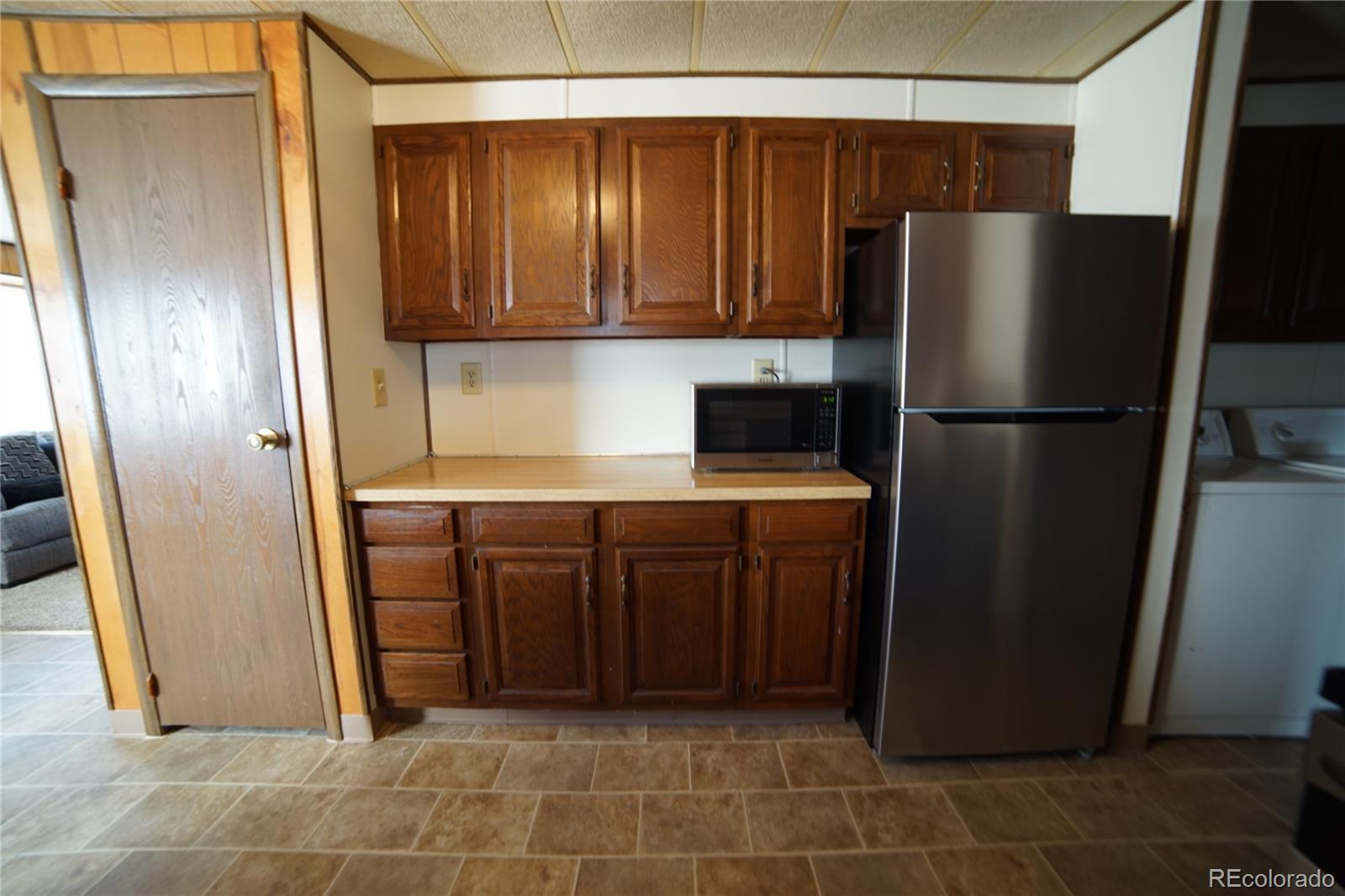 205 N Murray Boulevard