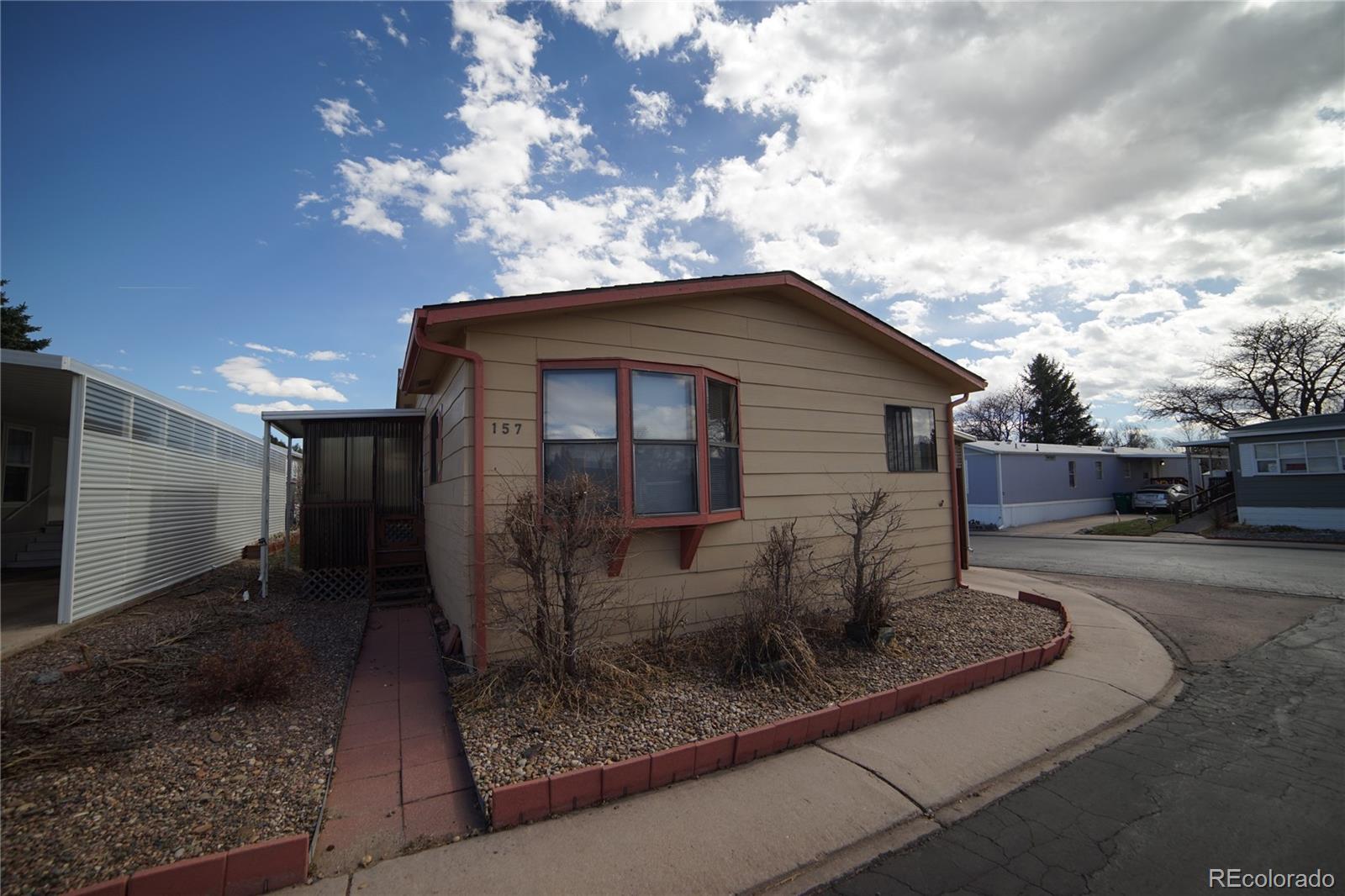 205 N Murray Boulevard