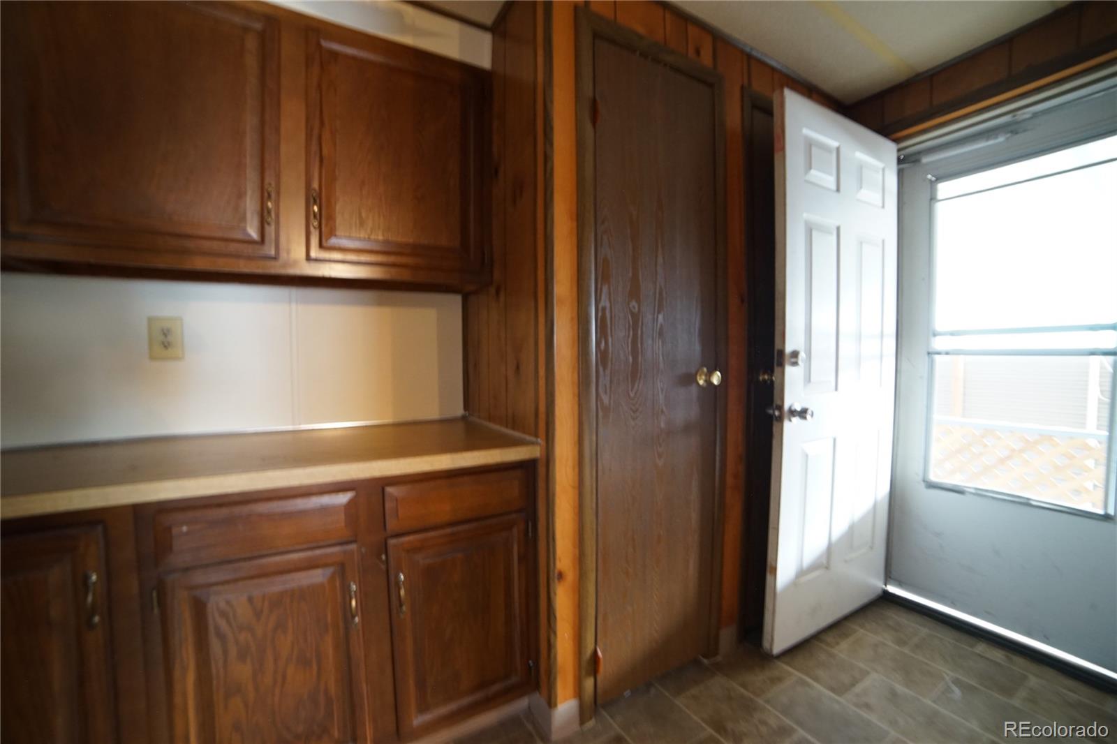 205 N Murray Boulevard