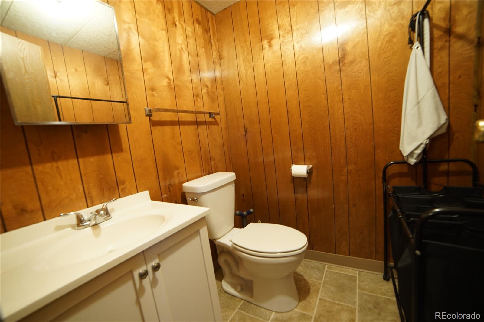 205 N Murray Boulevard