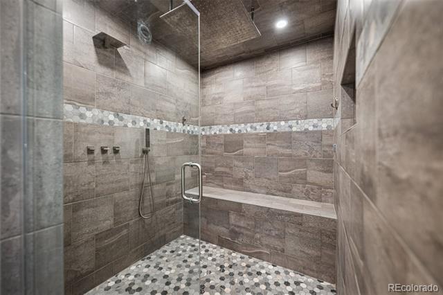 707 Sun Ridge Circle