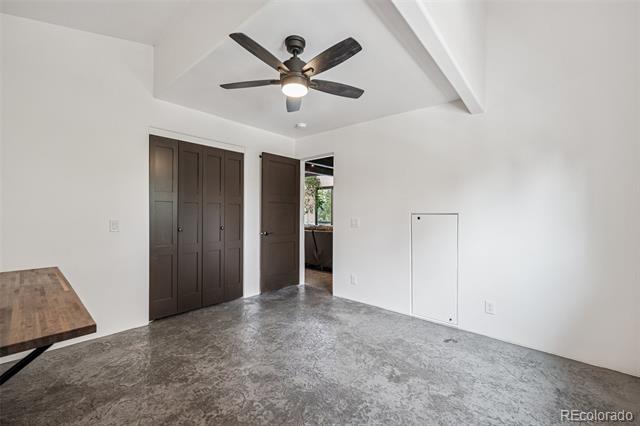 707 Sun Ridge Circle