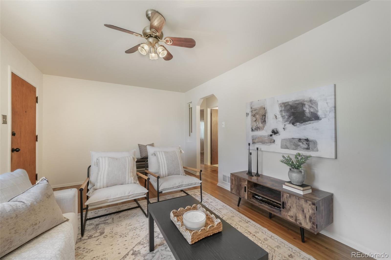 920 S Canosa Court
