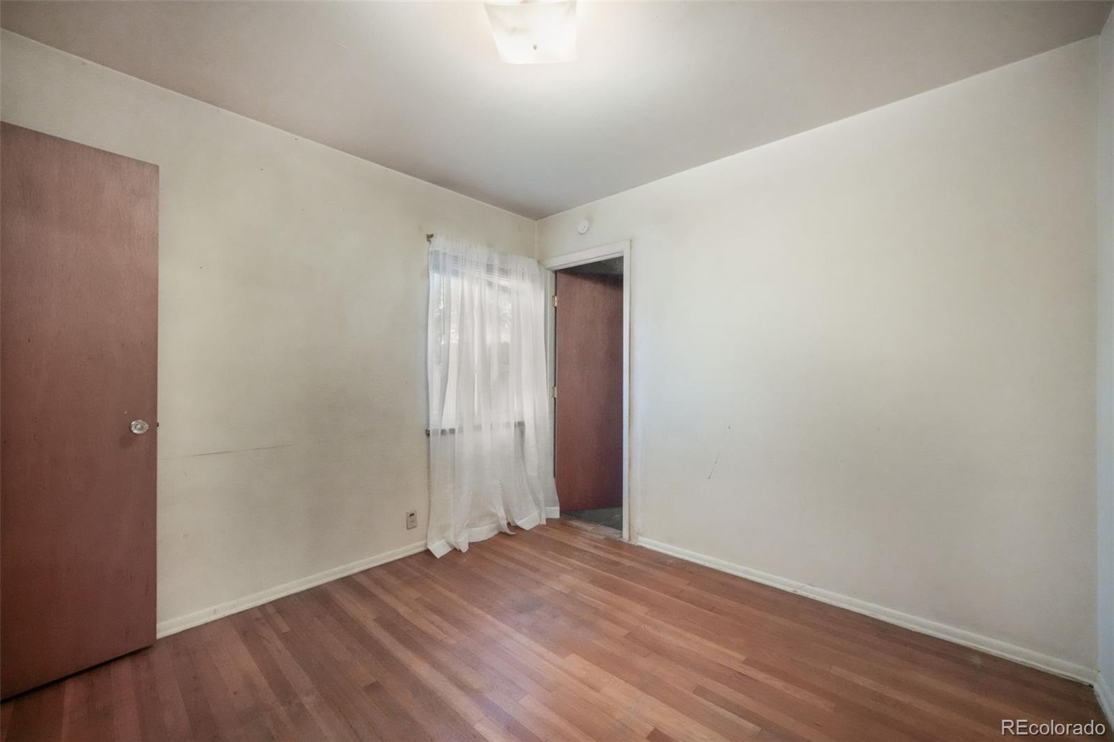 920 S Canosa Court