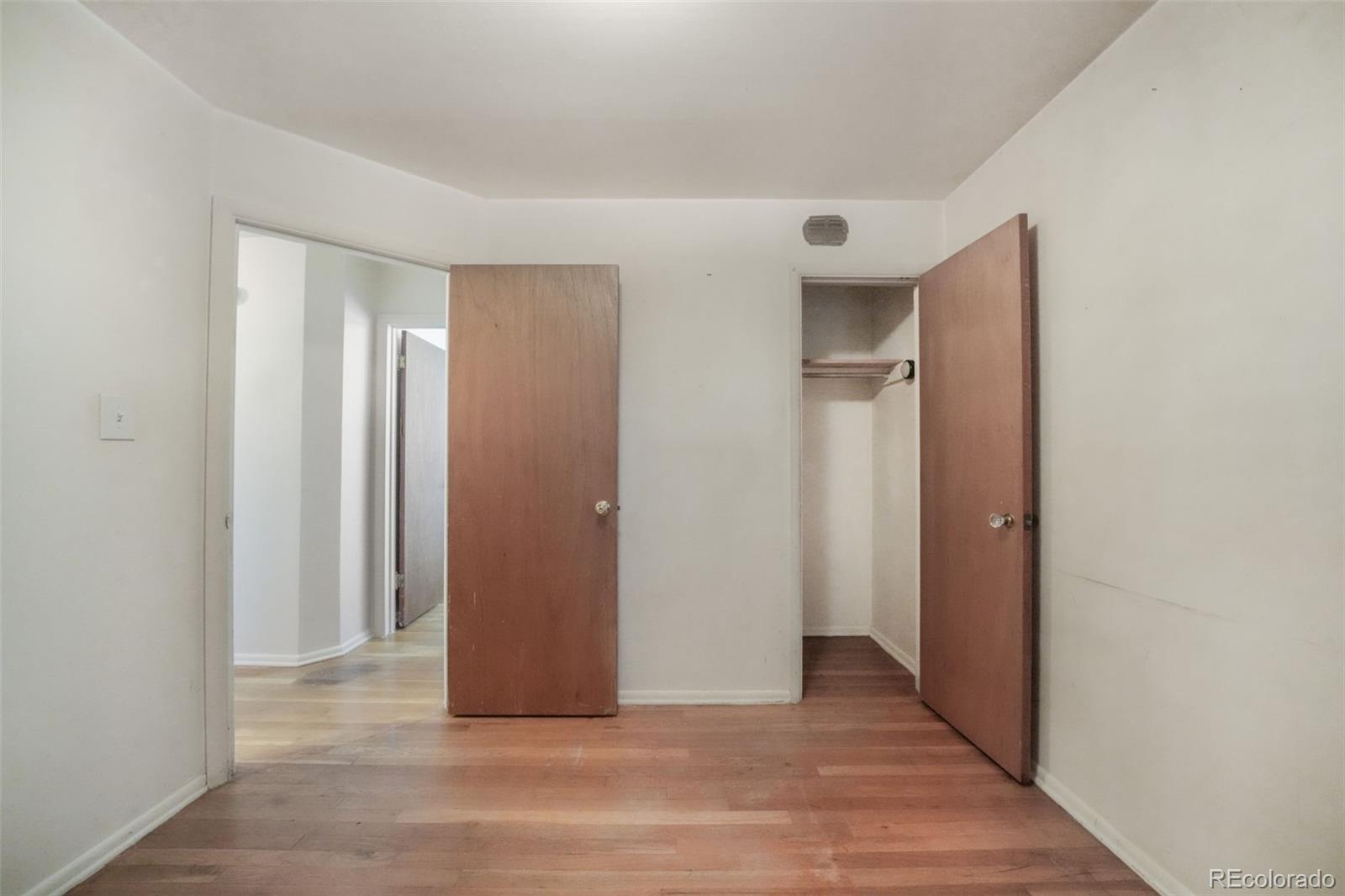 920 S Canosa Court