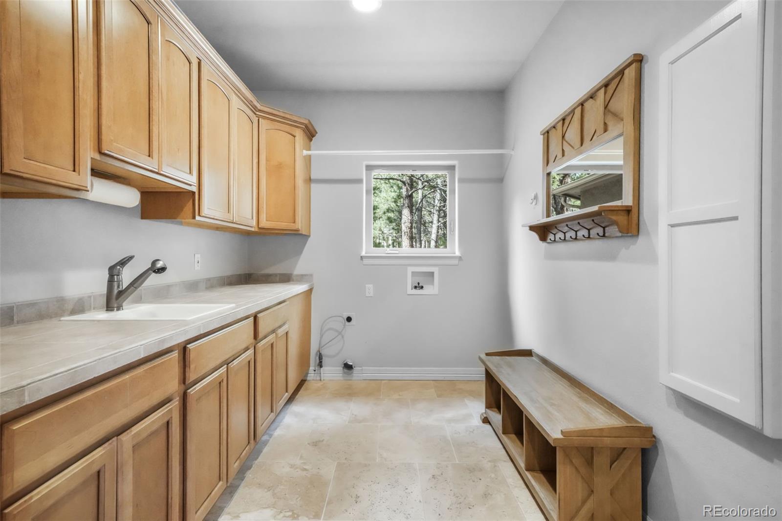 450 E Stirrup Trail