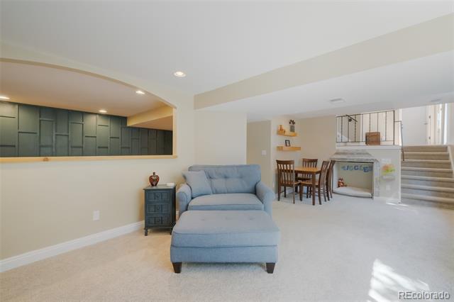 9706 W Iowa Drive