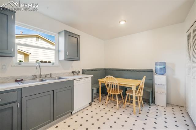 1005 Bromefield Drive