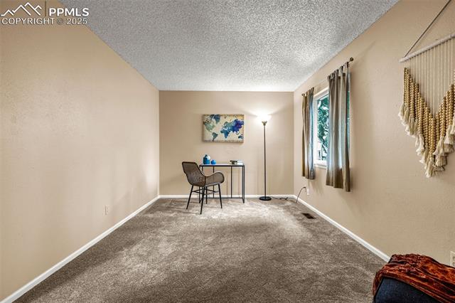 704 Saddlemountain Road