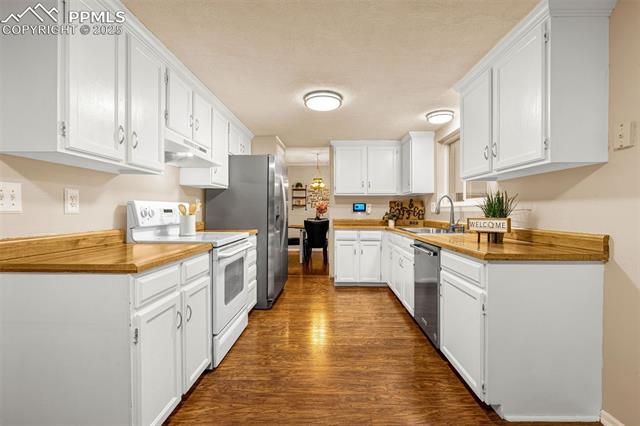 704 Saddlemountain Road