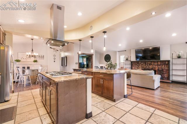 15245 Pleasant View Drive