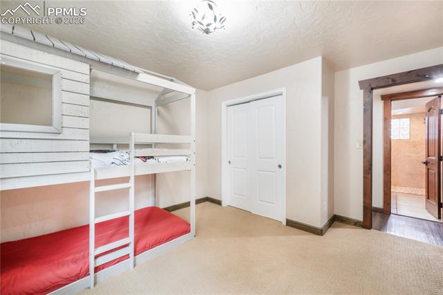 15245 Pleasant View Drive