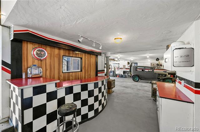 47980 Monarch Circle