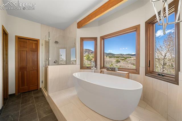 940 Forest View Road