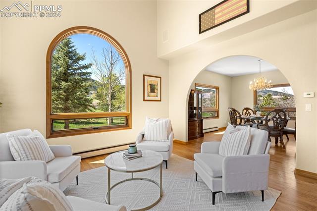 940 Forest View Road