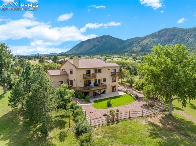 940 Forest View Road