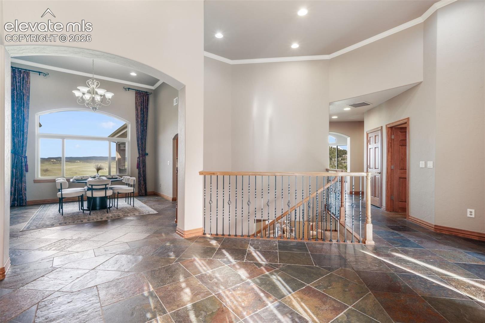 5441 Country Club Drive