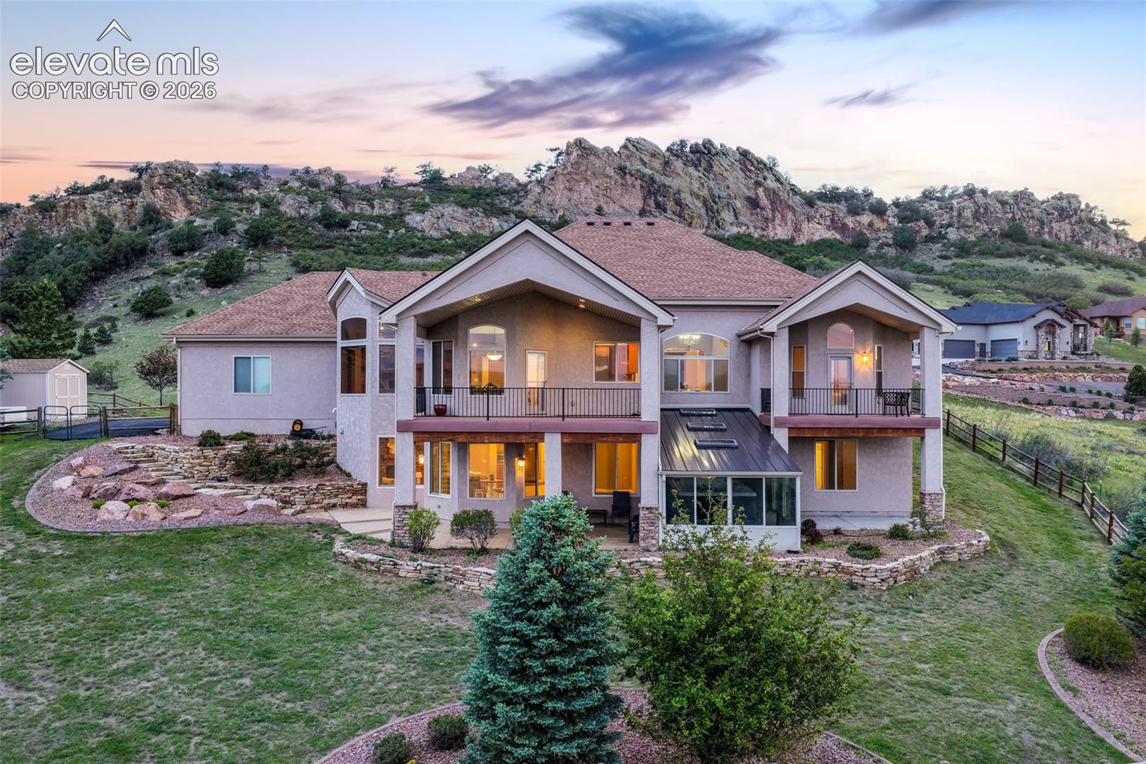 5441 Country Club Drive
