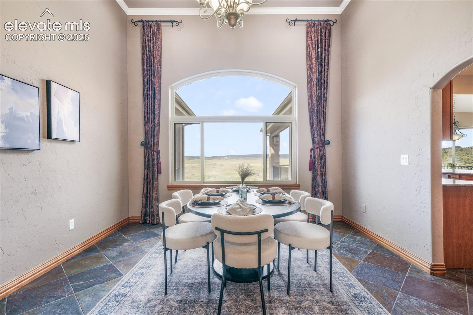 5441 Country Club Drive