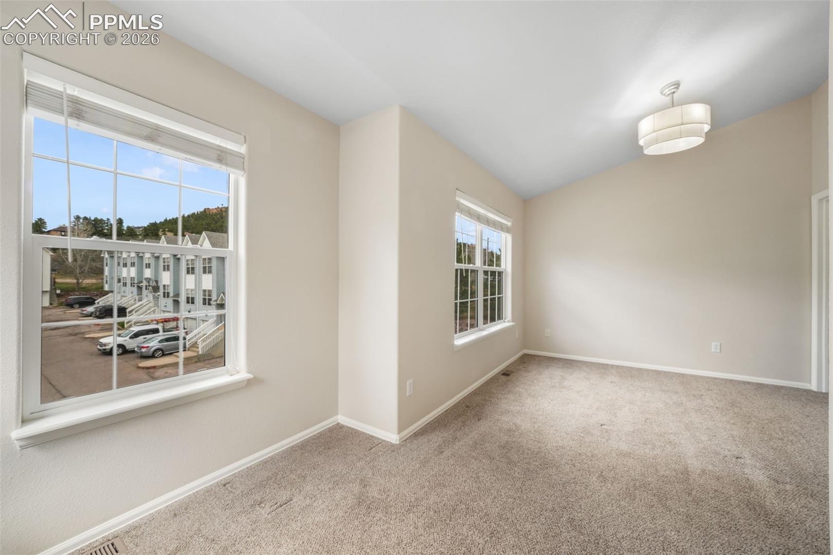 30 Vale Circle
