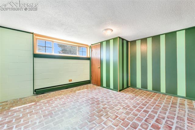 150 Columbine Road
