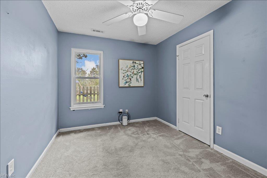 1329 Ettington LN