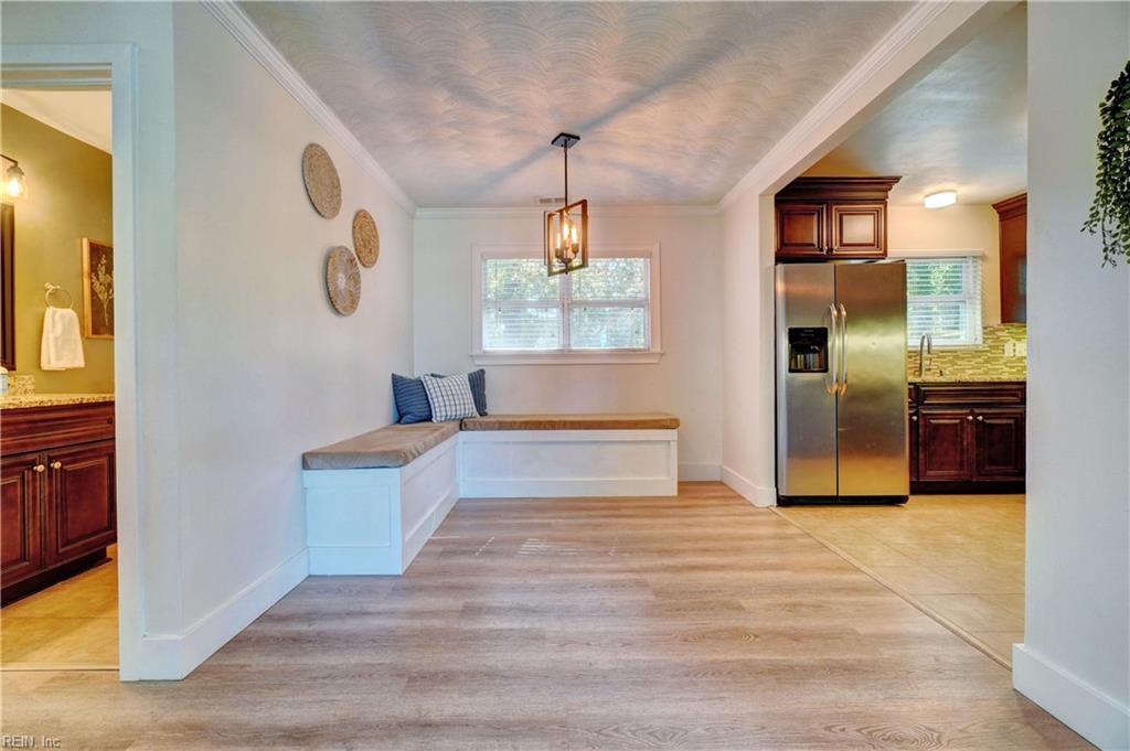3421 Raintree RD