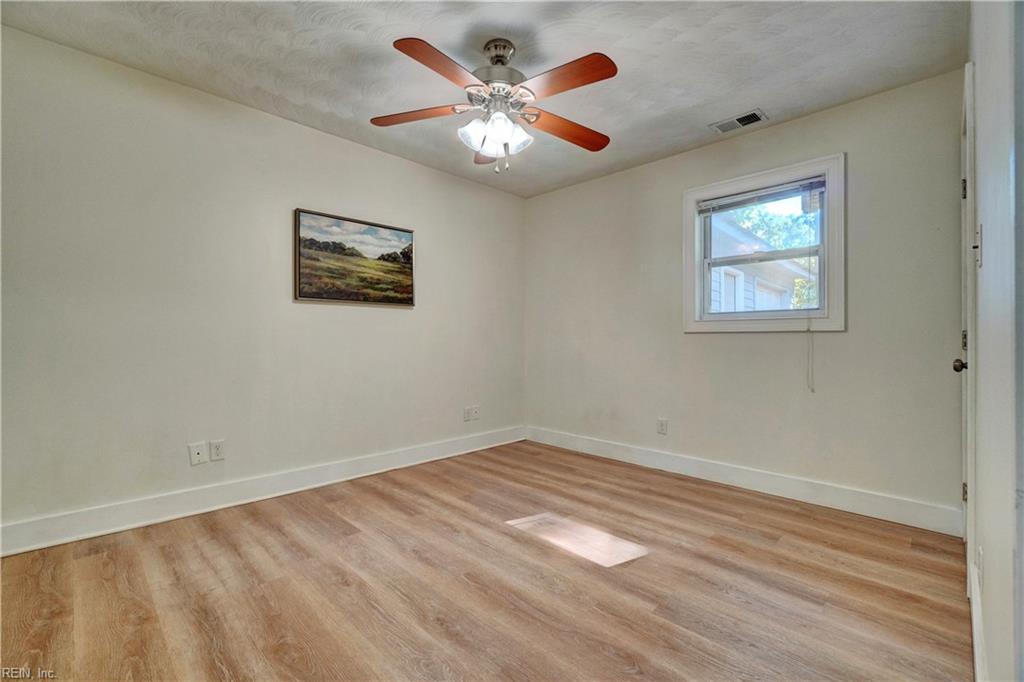 3421 Raintree RD