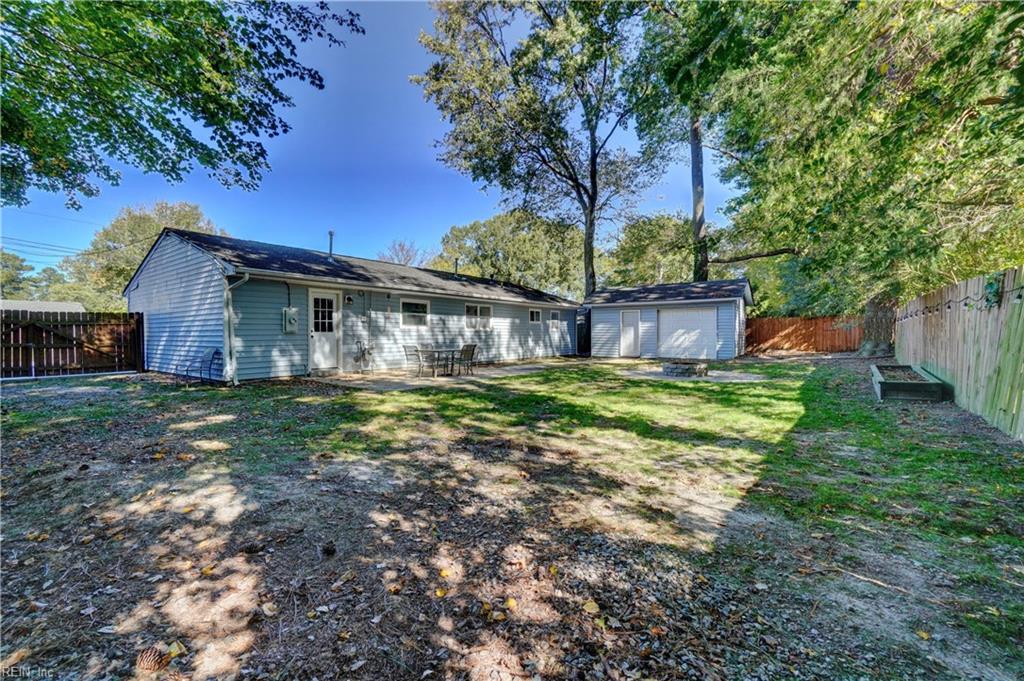 3421 Raintree RD