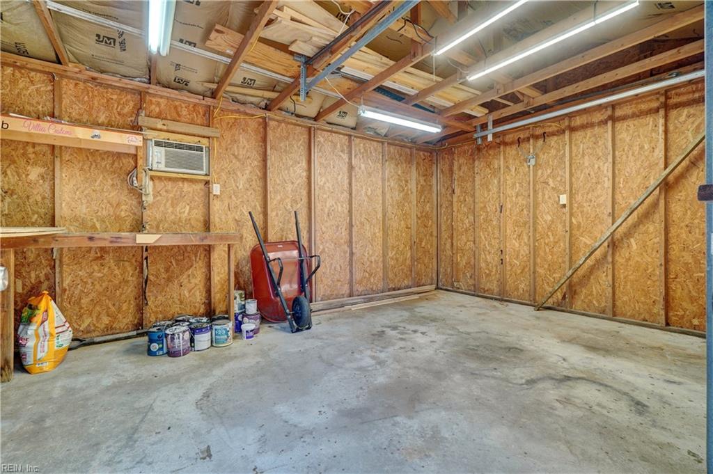 3421 Raintree RD