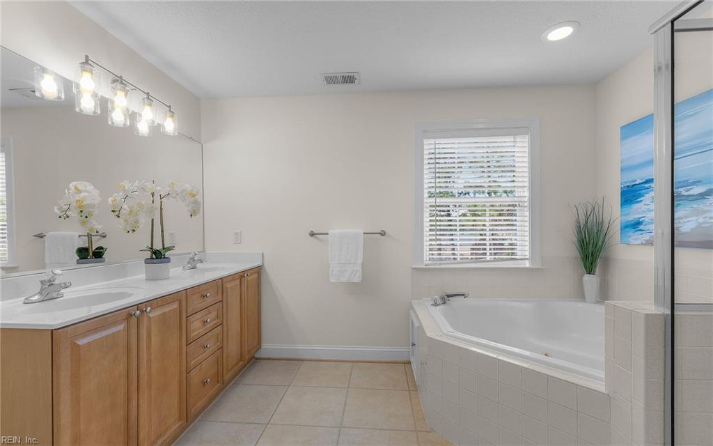 3734 Chesterfield AVE