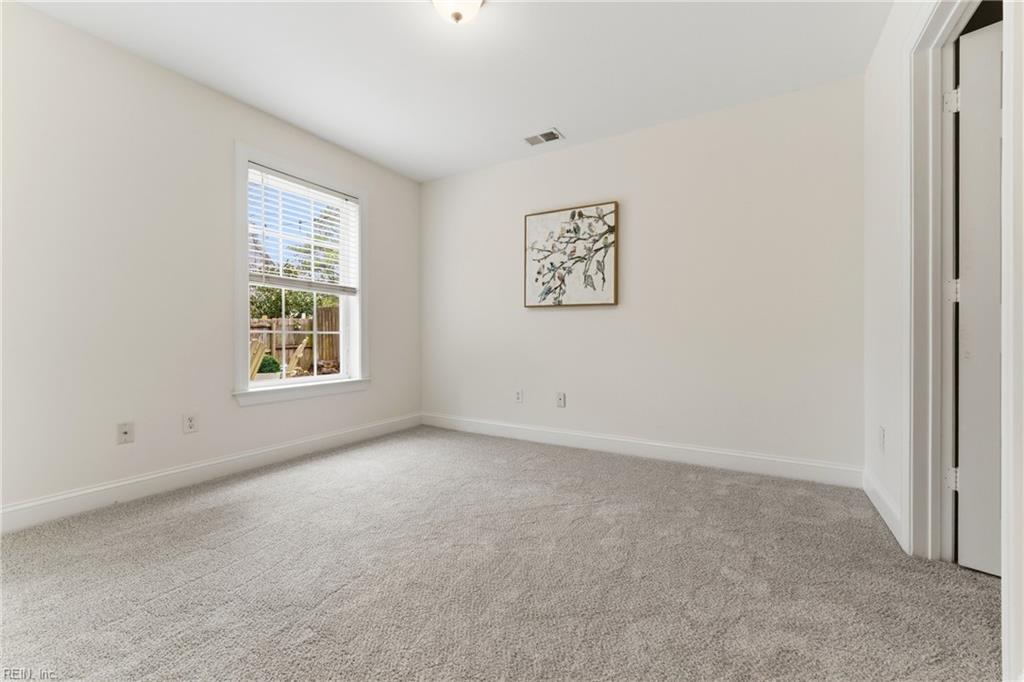 3734 Chesterfield AVE