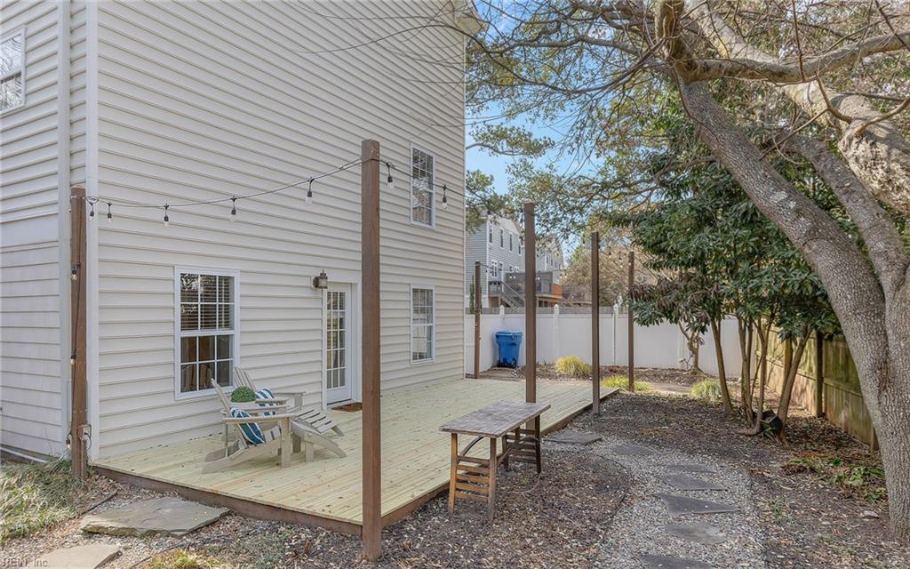 3734 Chesterfield AVE