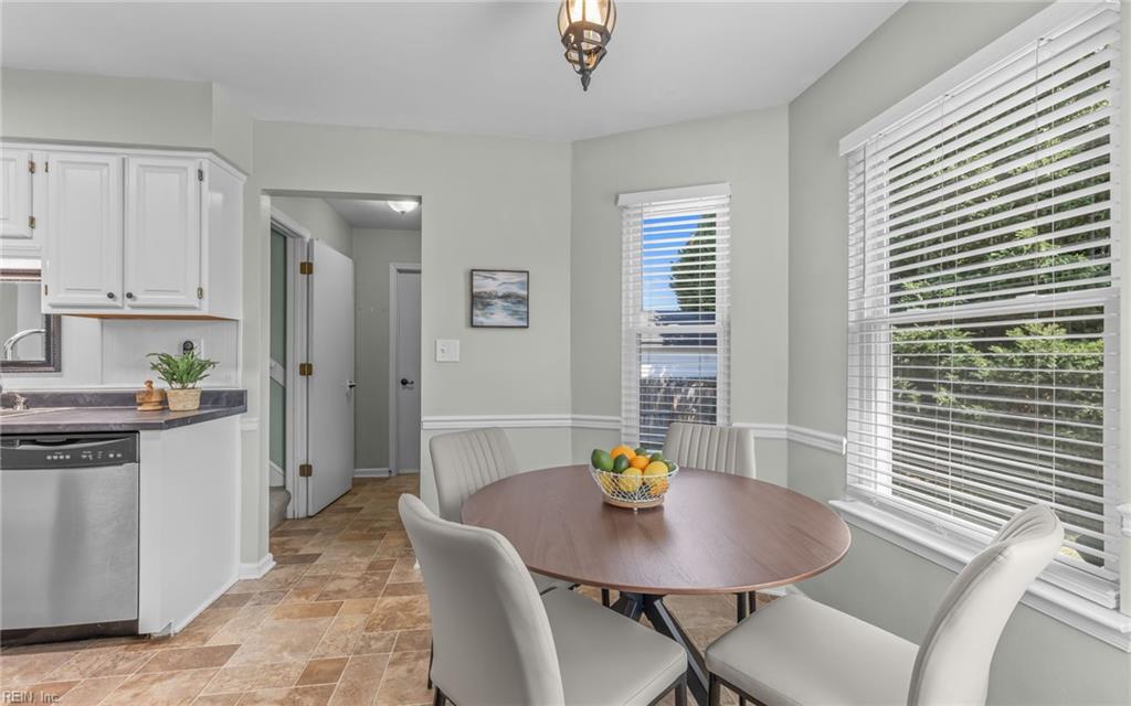 1000 York DR