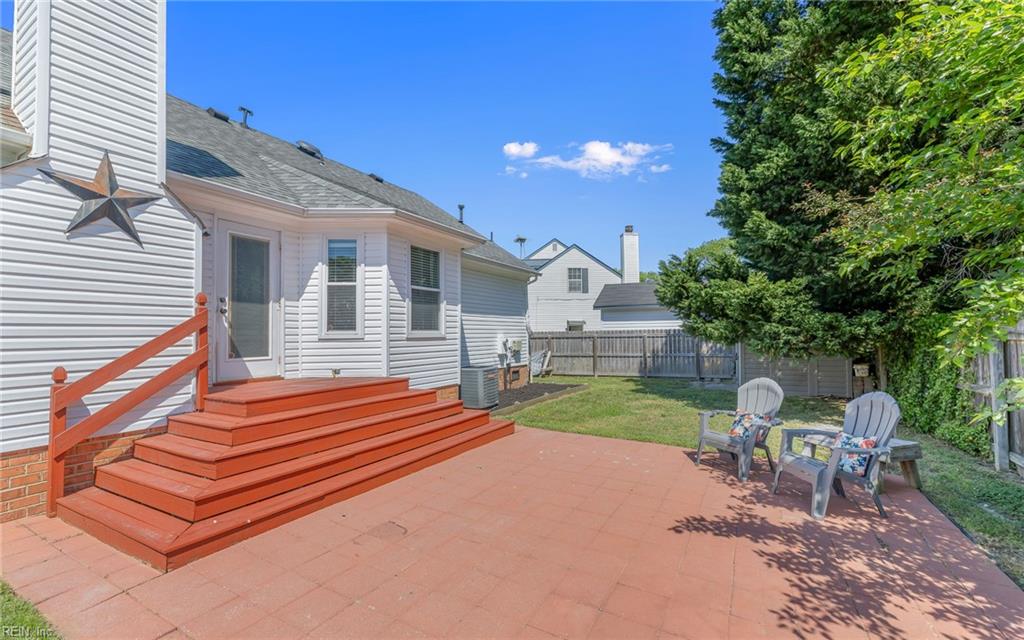 1000 York DR