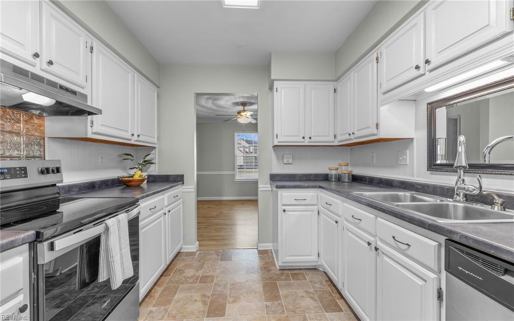 1000 York DR