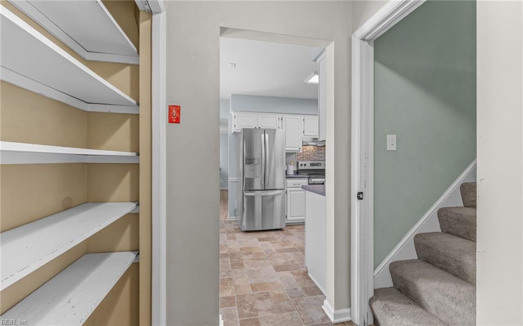 1000 York DR